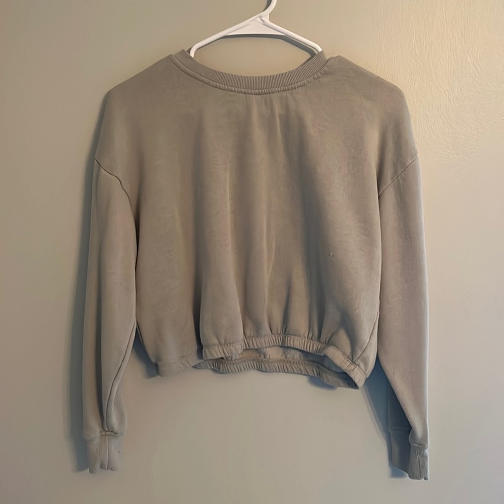 A light green crop top